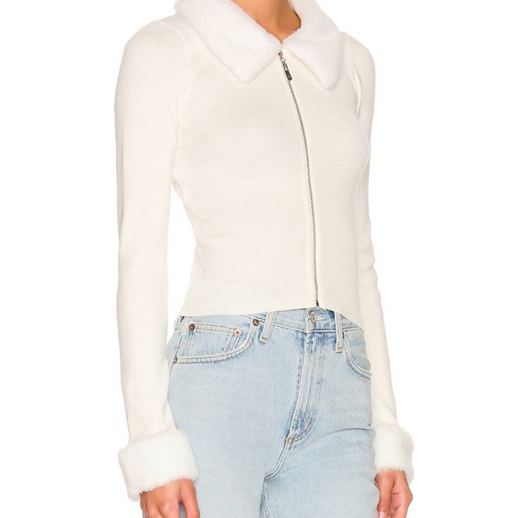 More to come zip cardigan in white - Picture 3 of 7